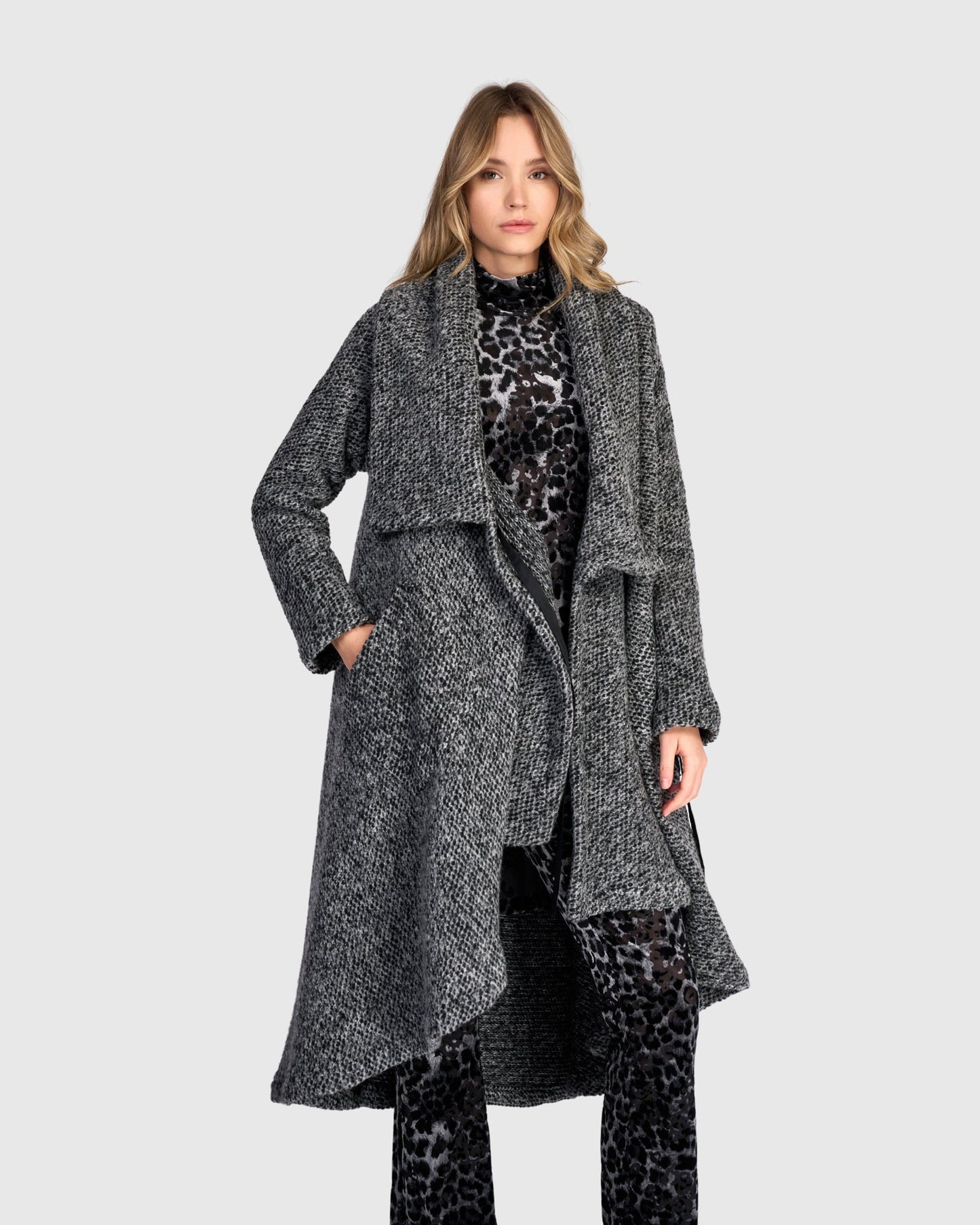 Cappotto Asimmetrico in Grigio Melange