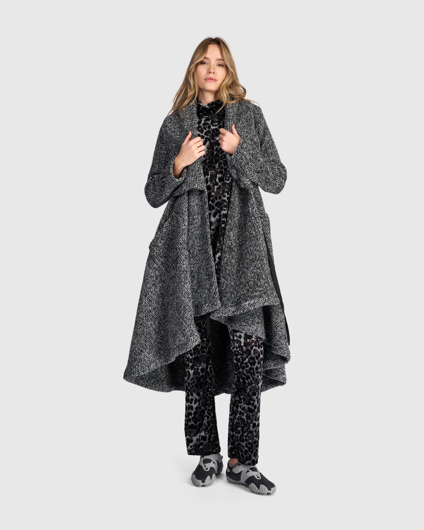 Cappotto Asimmetrico in Grigio Melange