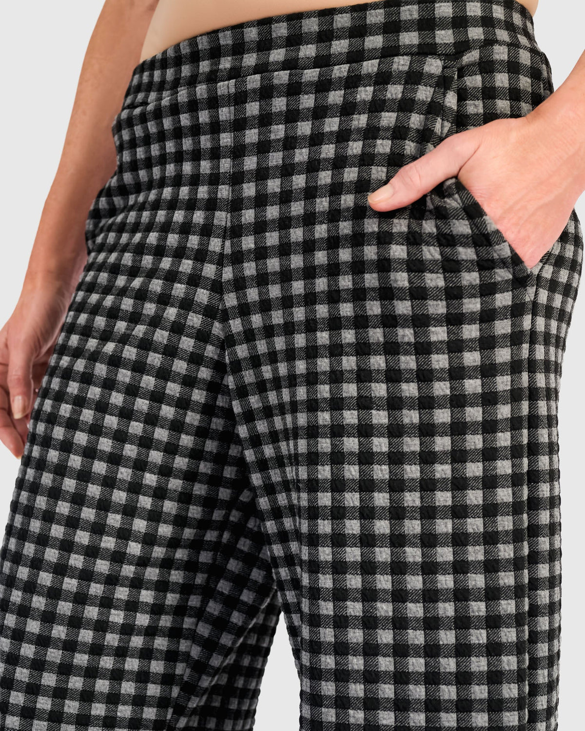 Pantaloni a Slim Barrel fantasia a quadri