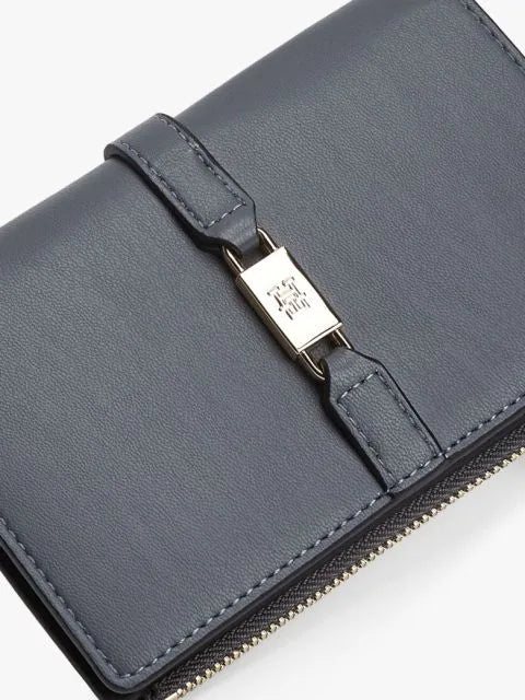 Portafogli Medio in Pelle Vegana. Nero