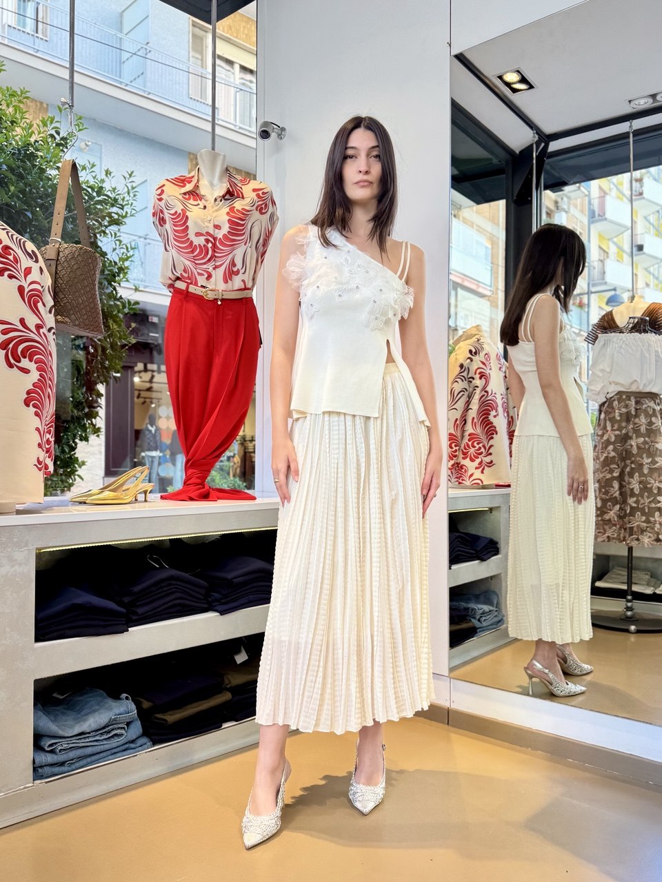 Gonna Plissé Midi con Microstuds Luminosi - Celeste, Bianco