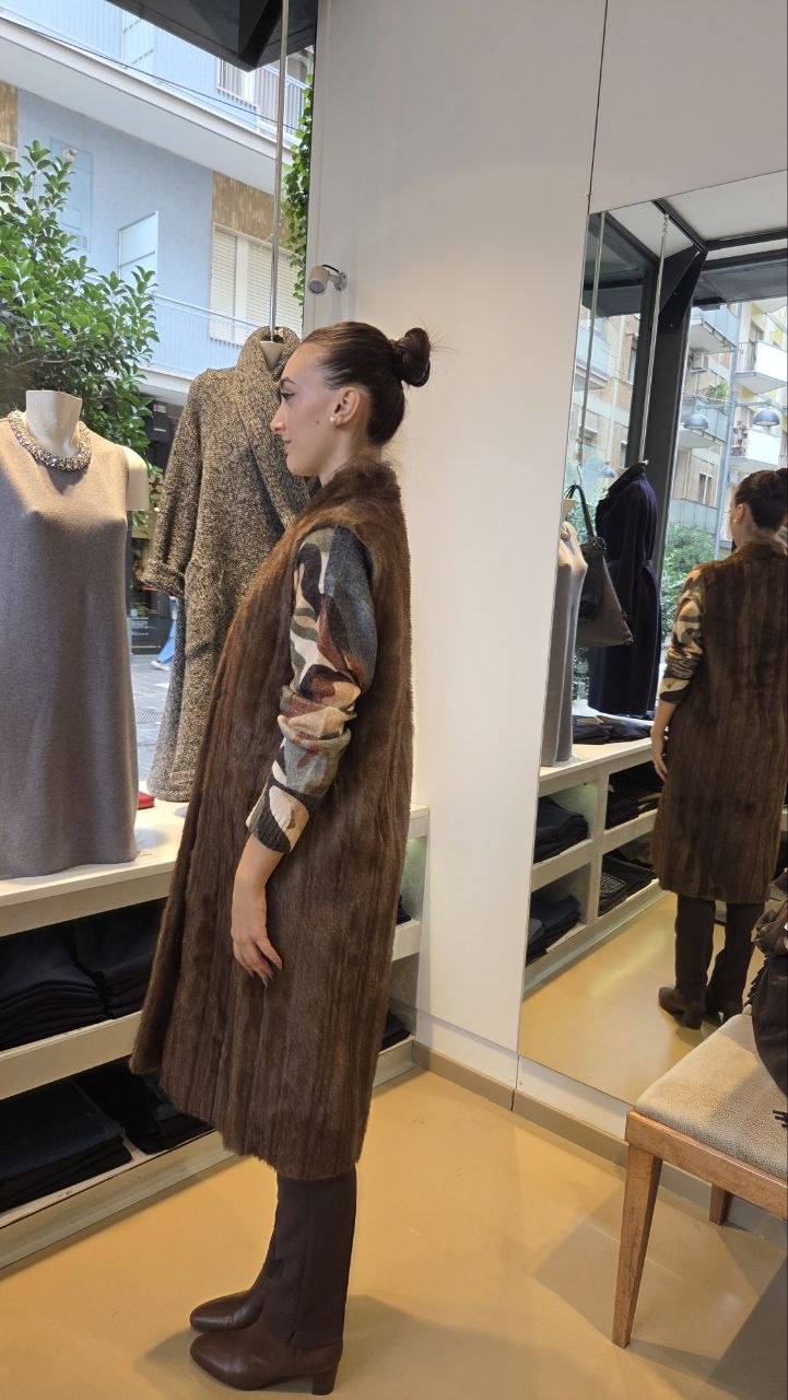 Gilet Lungo Reversibile in Finto Visone - Avorio