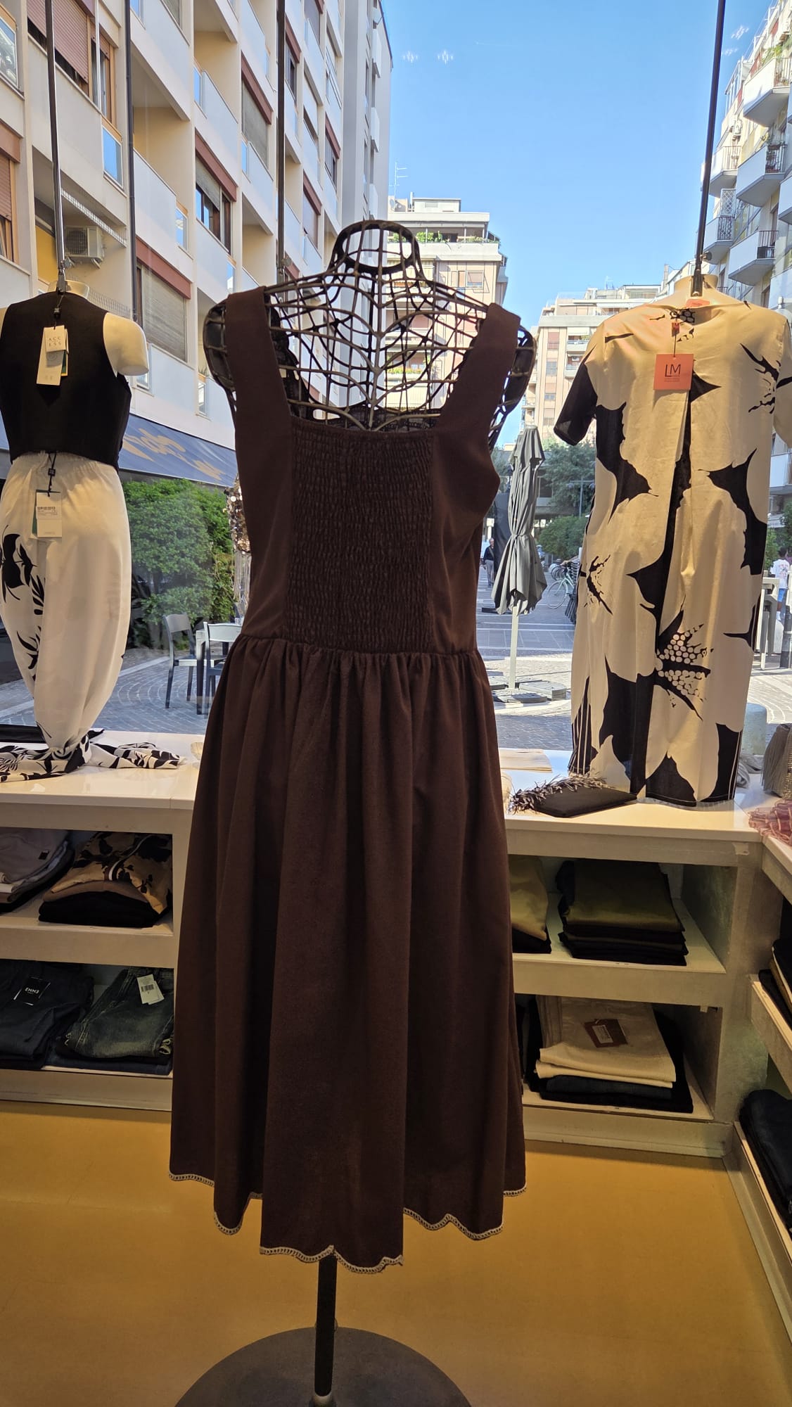 Abito Midi in Viscosa e Lino con Ricami Macramè