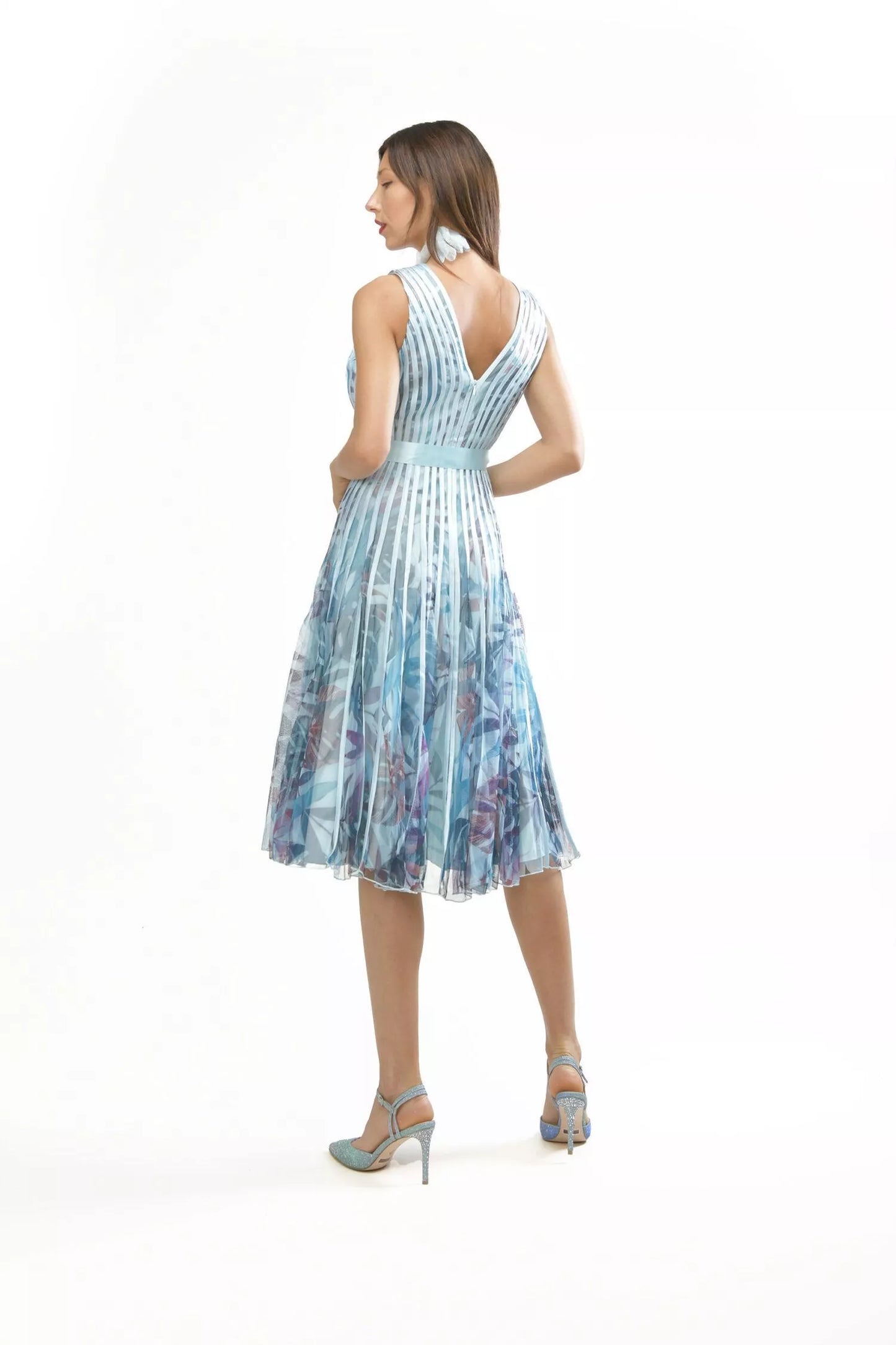 Abito Corto Stampato in Tulle e Raso con Scollo a V - Celeste