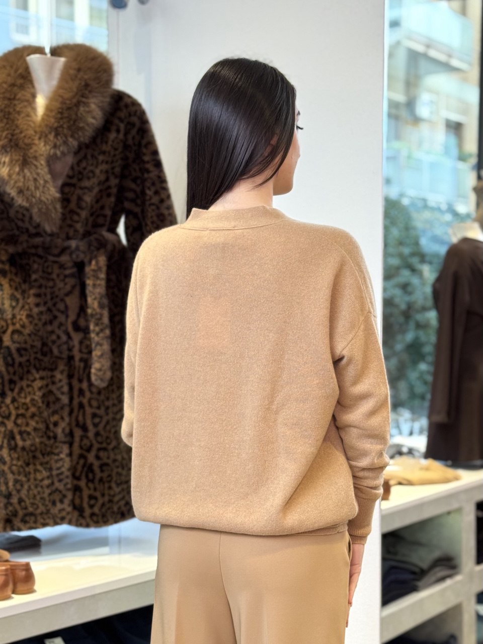 Cardigan Oversize in Maglia  100% Cashmere con Bottoni