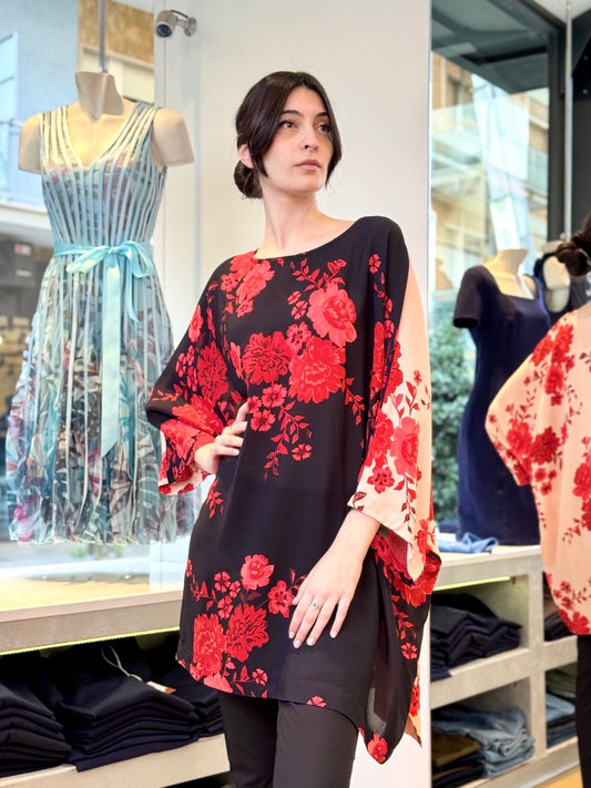 Blusa oversize in viscosa in tessuto operato in stampa floreale