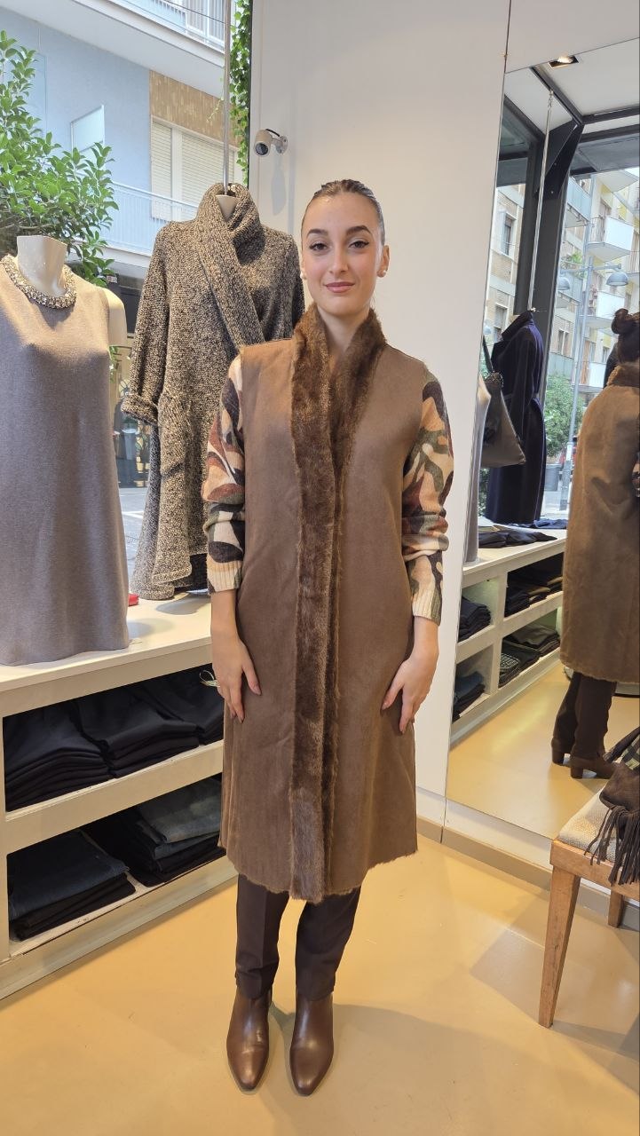 Gilet Lungo Reversibile in Finto Visone - Avorio