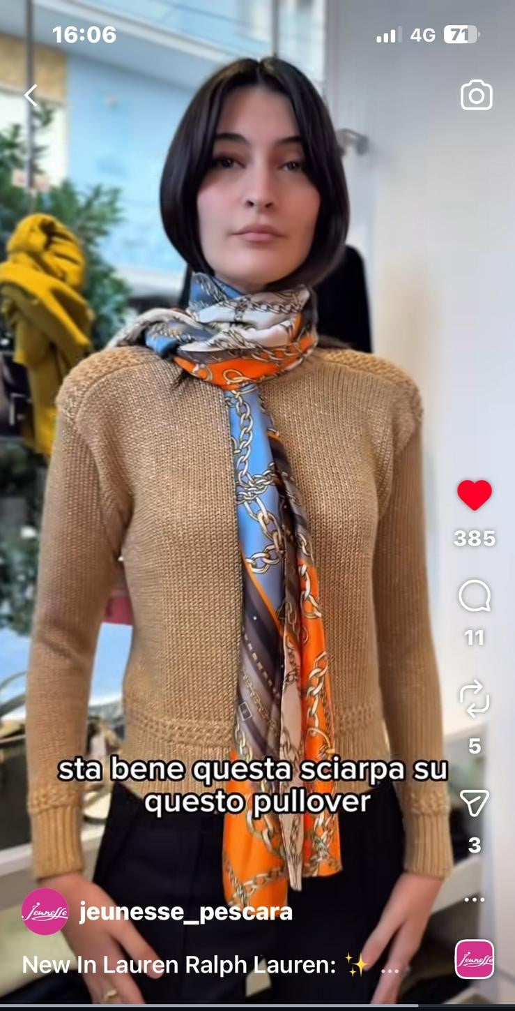 Sciarpina in viscosa a fantasia arancio e celeste