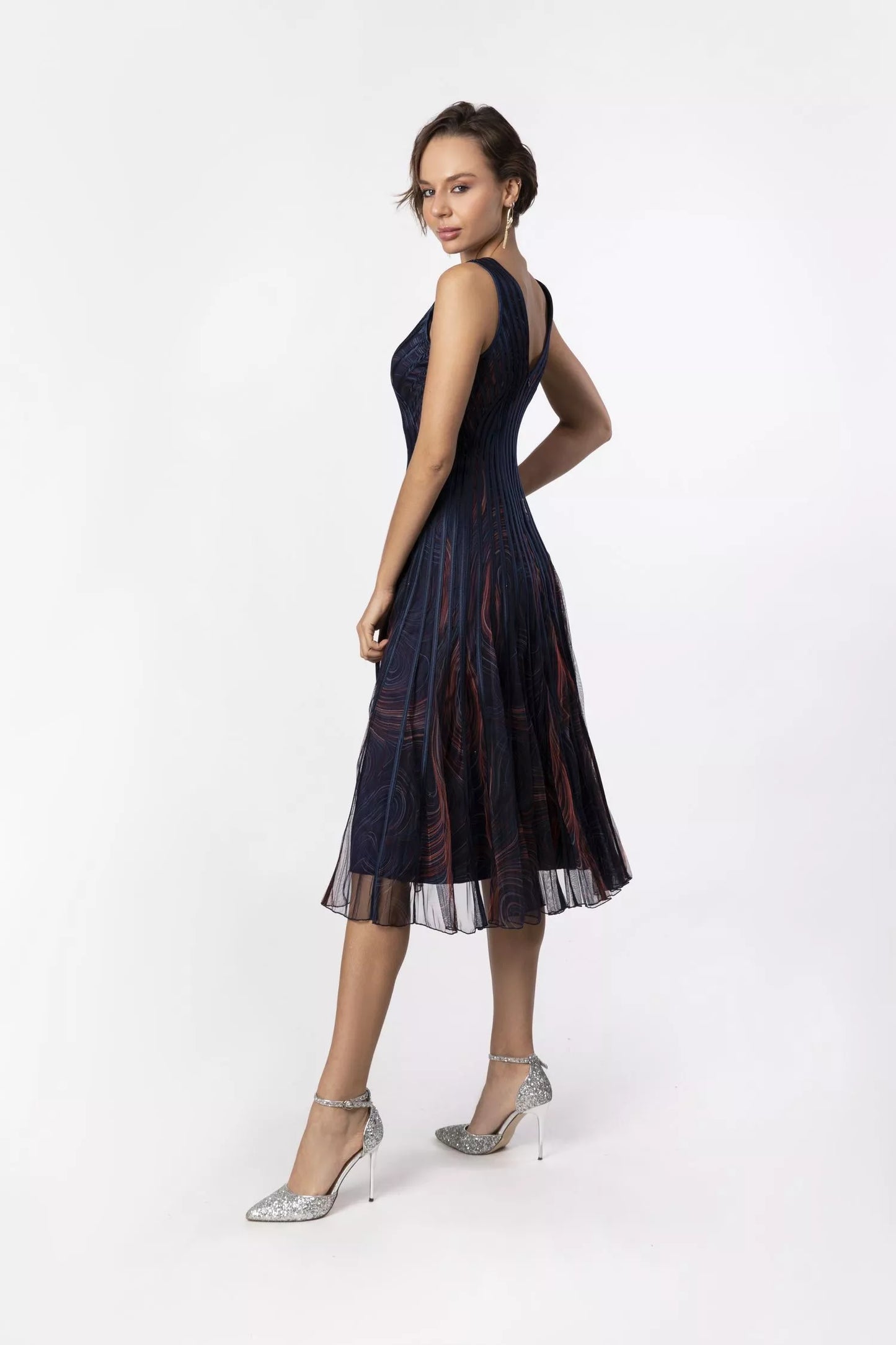 Abito Blu in Tulle e Raso con scollo a v