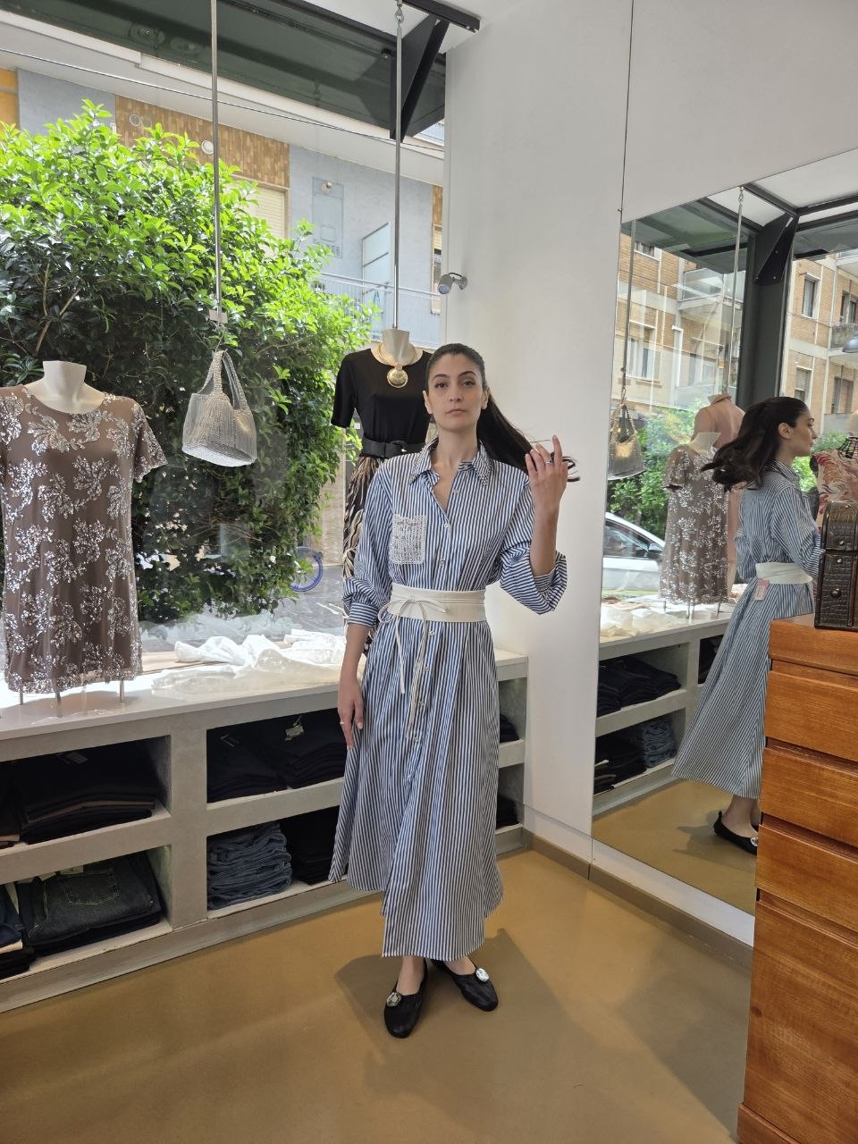 Abito Chemisier Maxi a Righe con Taschino in Pizzo