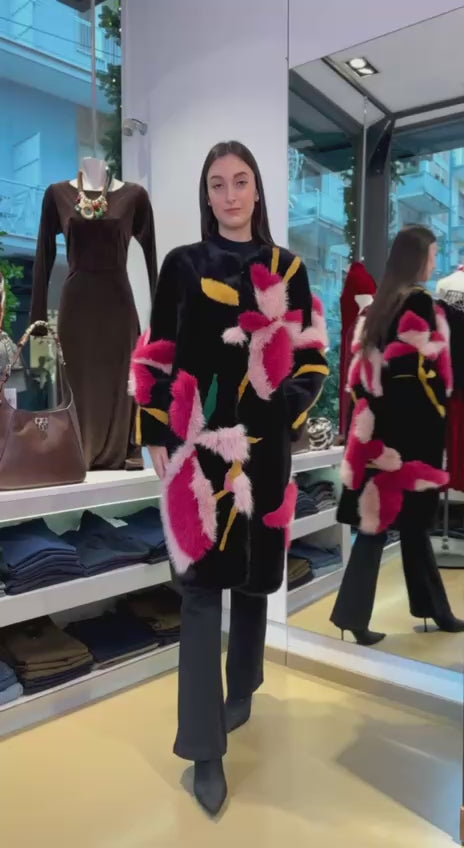 🌟 Cappotto in Pelliccia Ecologica "Flower Power"