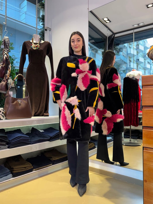 🌟 Cappotto in Pelliccia Ecologica "Flower Power"