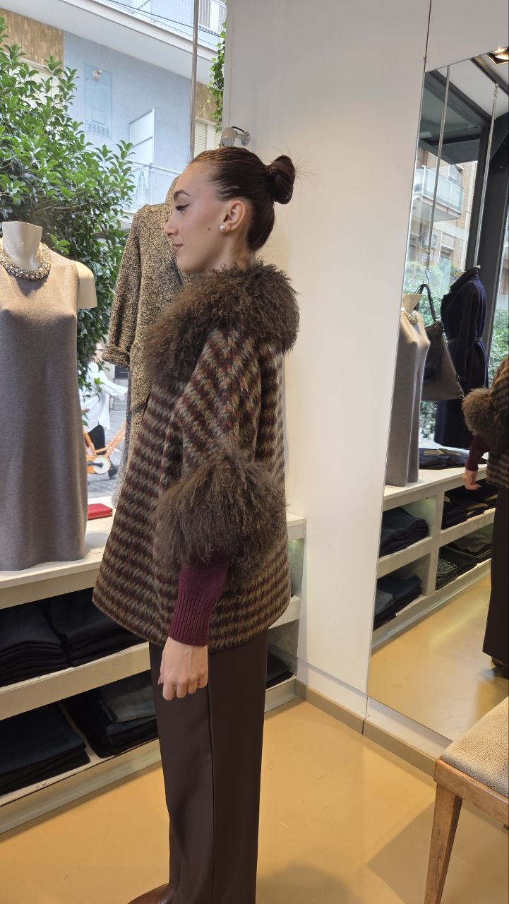 Giacca a Mantella in Mohair con Dettagli Staccabili in Mongolia - Celeste Polvere, Bordeaux