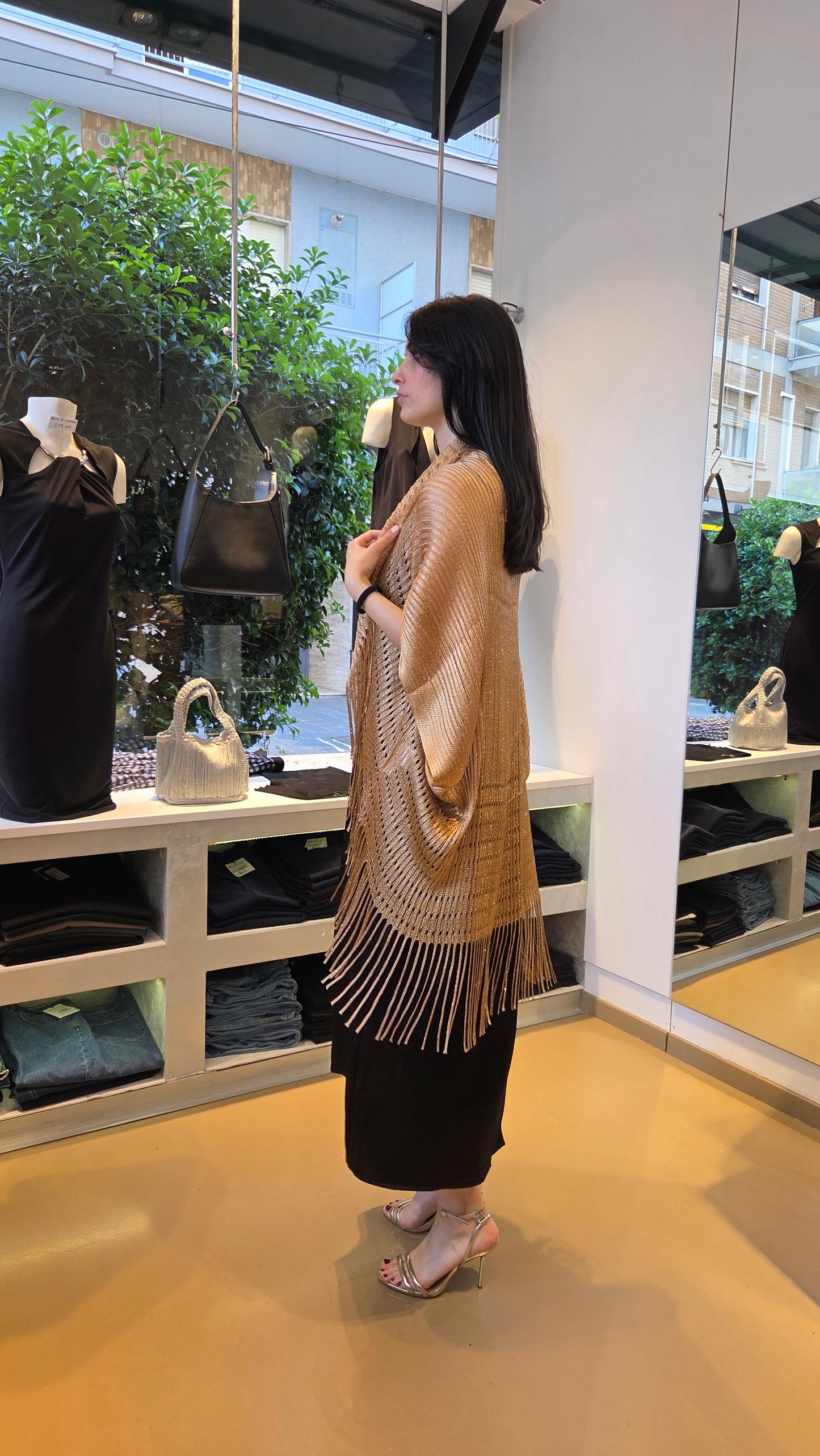 Cappa Mantella con Frange -  Nera, Bronzo, Argento