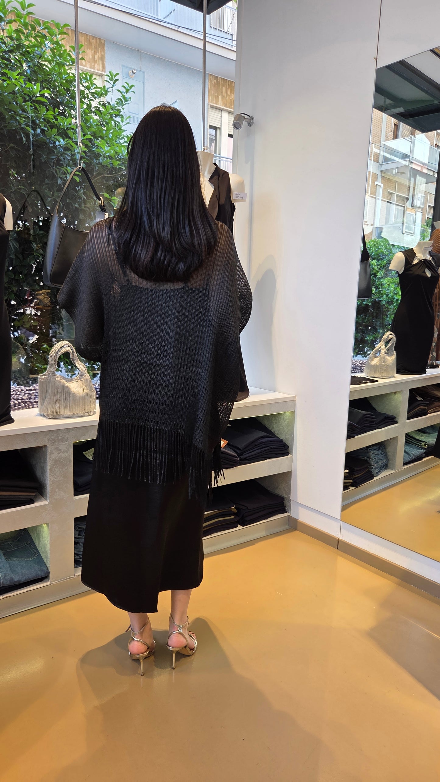 Cappa Mantella con Frange -  Nera, Bronzo, Argento