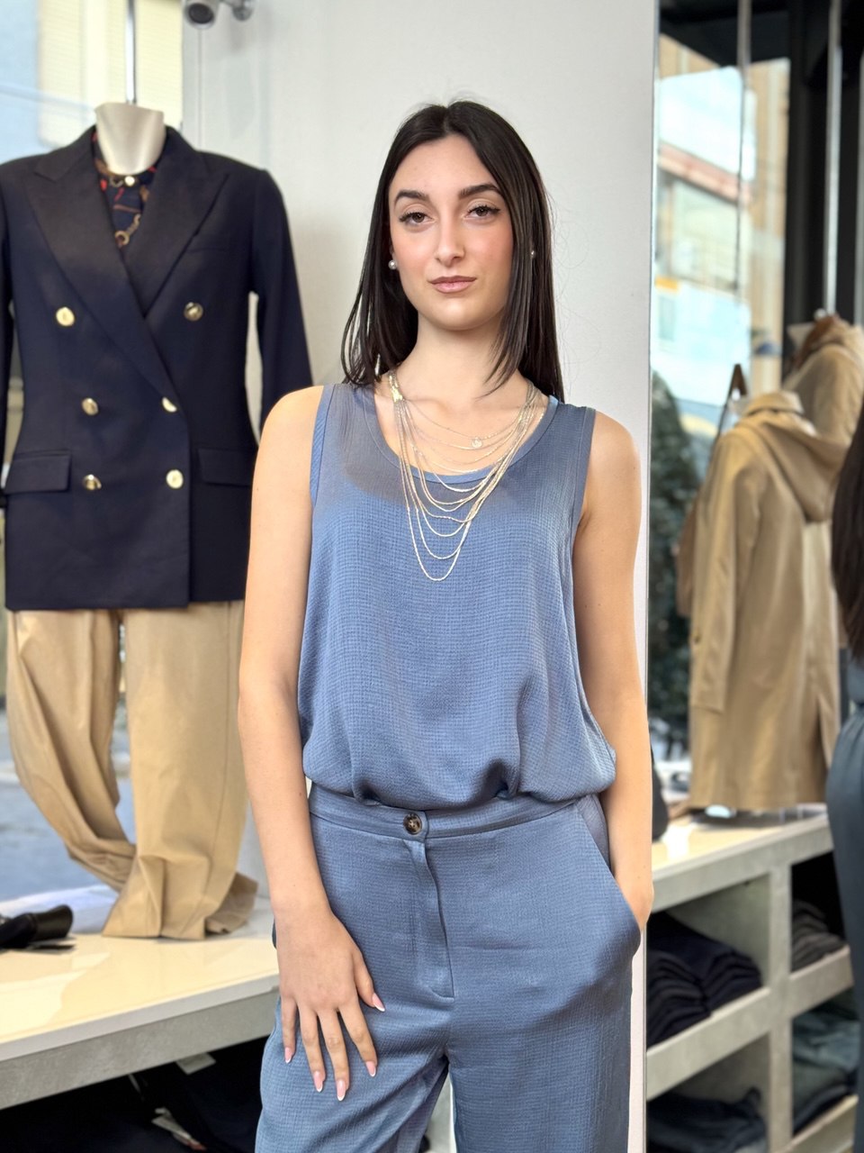 Tailleur Pantalone con Top