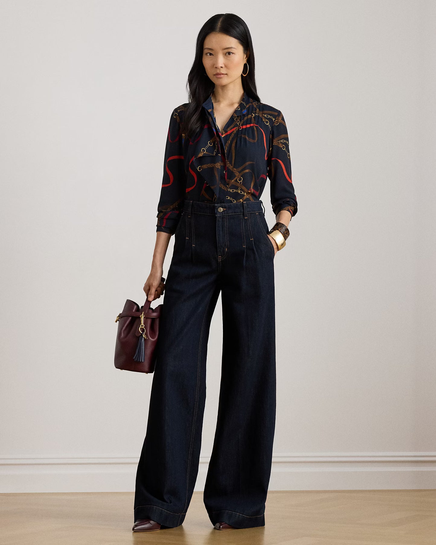 Jeans blu scuro a gamba larga