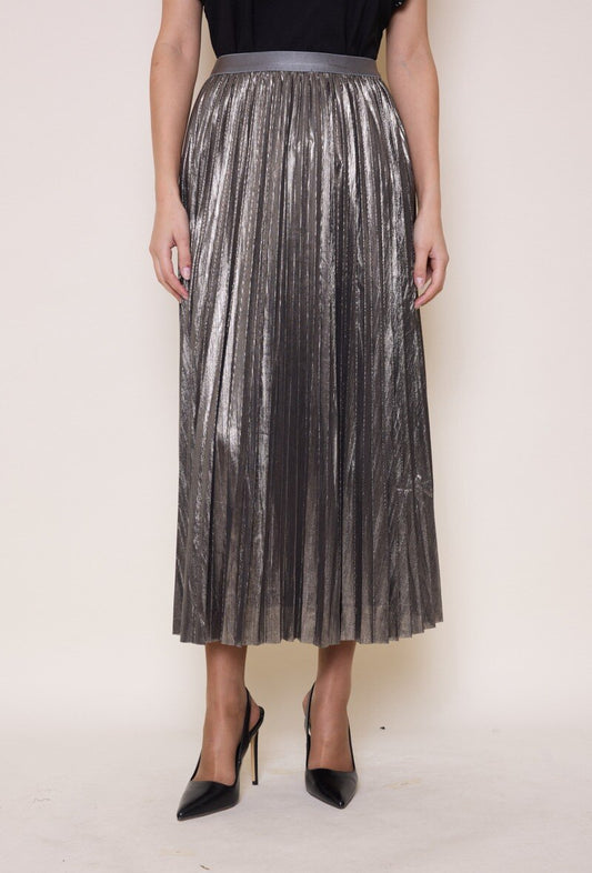 Pleated skirt