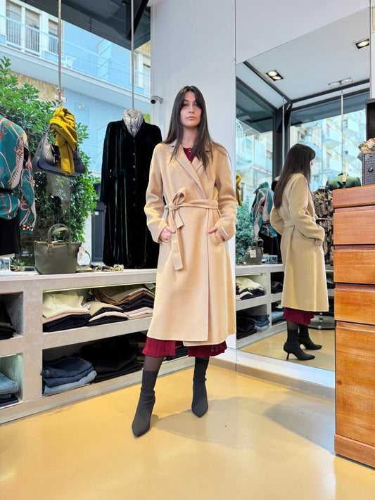 Cappotto a vestaglia in tessuto double